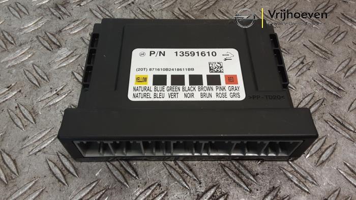 Gebruikte Module Bodycontrol Opel Astra J GTC (PD2/PF2) 1.4 Turbo 16V ecoFLEX 120 Prijs € 80,00 Margeregeling aangeboden door Autodemontage Vrijhoeven B.V.
