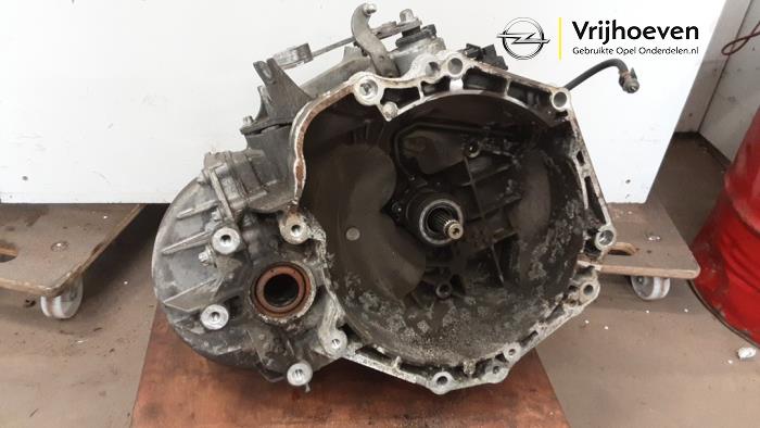 Gebruikte Versnellingsbak Opel Astra J GTC (PD2/PF2) 1.4 Turbo 16V ecoFLEX 120 Prijs € 725,00 Margeregeling aangeboden door Autodemontage Vrijhoeven B.V.