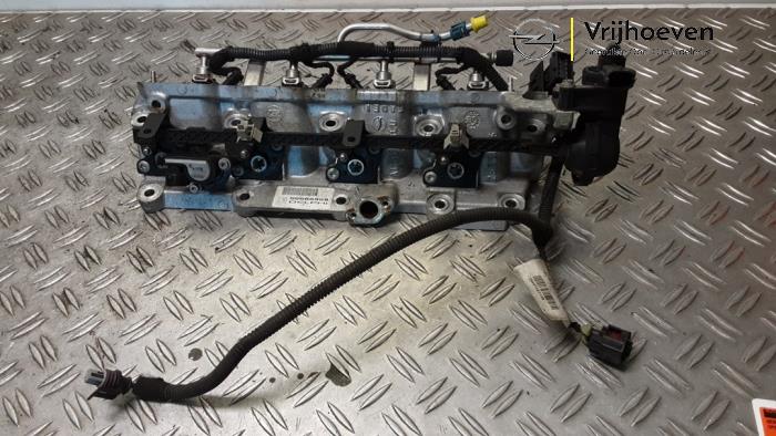 Gebruikte Wervelklep Opel Astra H (L48) 1.6 16V Twinport Prijs € 250,00 Margeregeling aangeboden door Autodemontage Vrijhoeven B.V.