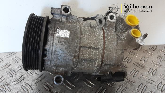 Gebruikte Aircopomp Opel Crossland (X) 1.2 12V Prijs € 125,00 Margeregeling aangeboden door Autodemontage Vrijhoeven B.V.