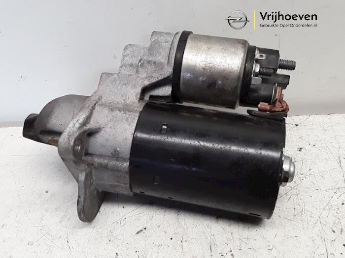 Gebruikte Startmotor Opel Corsa D 1.0 Prijs € 15,00 Margeregeling aangeboden door Autodemontage Vrijhoeven B.V.
