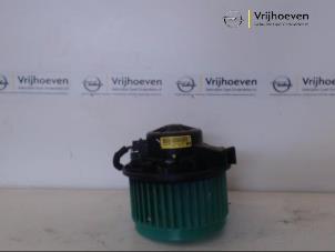 Gebruikte Chaufage Ventilatiemotor Opel Meriva Mk.II Prijs € 35,00 Margeregeling aangeboden door Autodemontage Vrijhoeven B.V.