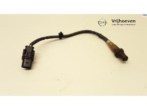 Gebruikte Lambda Sonde Opel Astra J (PC6/PD6/PE6/PF6) 2.0 CDTI 16V 160 Ecotec Prijs € 20,00 Margeregeling aangeboden door Autodemontage Vrijhoeven B.V.