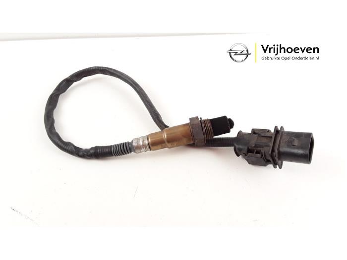 Lambda Sonde van een Opel Vectra C GTS 1.9 CDTI 16V 2008