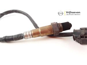 Lambda Sonde van een Opel Vectra C GTS 1.9 CDTI 16V 2008
