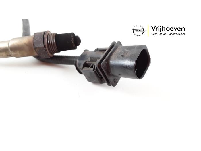 Gebruikte Lambda Sonde Opel Vectra C Caravan 1.9 CDTI 120 Prijs € 25,00 Margeregeling aangeboden door Autodemontage Vrijhoeven B.V.