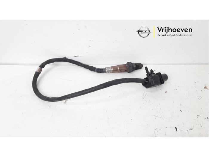 Gebruikte Lambda Sonde Opel Agila (B) 1.2 16V Prijs € 25,00 Margeregeling aangeboden door Autodemontage Vrijhoeven B.V.