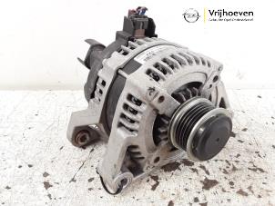 Gebruikte Dynamo Opel Corsa E 1.4 Turbo 16V Prijs € 30,00 Margeregeling aangeboden door Autodemontage Vrijhoeven B.V.