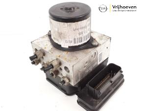 Gebruikte ABS Pomp Opel Insignia 2.0 CDTI 16V 160 Ecotec Prijs € 125,00 Margeregeling aangeboden door Autodemontage Vrijhoeven B.V.