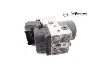 Gebruikte ABS Pomp Opel Astra G (F08/48) 2.0 Di 16V Prijs € 35,00 Margeregeling aangeboden door Autodemontage Vrijhoeven B.V.