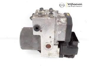 Gebruikte ABS Pomp Opel Astra G (F08/48) 2.0 DTi 16V Prijs € 35,00 Margeregeling aangeboden door Autodemontage Vrijhoeven B.V.
