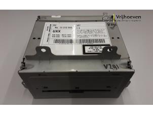 Gebruikte Radio module Opel Insignia Sports Tourer 2.0 CDTI 16V 130 ecoFLEX Prijs € 250,00 Margeregeling aangeboden door Autodemontage Vrijhoeven B.V.