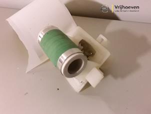 Gebruikte Koelvinweerstand Opel Corsa D 1.4 16V Twinport Prijs € 20,00 Margeregeling aangeboden door Autodemontage Vrijhoeven B.V.