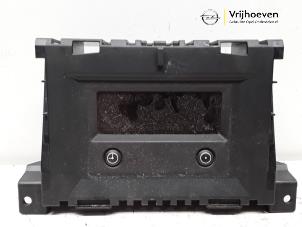 Gebruikte Display Interieur Opel Astra H (L48) 1.7 CDTi 16V Prijs € 50,00 Margeregeling aangeboden door Autodemontage Vrijhoeven B.V.