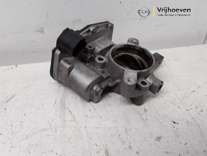 Gebruikte Gasklephuis Opel Corsa E 1.3 CDTi 16V ecoFLEX Prijs € 25,00 Margeregeling aangeboden door Autodemontage Vrijhoeven B.V.