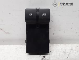 Gebruikte Raam schakelaar elektrisch Opel Astra J (PC6/PD6/PE6/PF6) 1.4 Turbo 16V Prijs € 10,00 Margeregeling aangeboden door Autodemontage Vrijhoeven B.V.