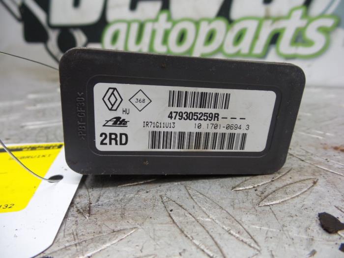 Gebruikte Computer esp Renault Scénic III (JZ) 1.6 Energy dCi 130 Prijs op aanvraag aangeboden door DeVo Autoparts