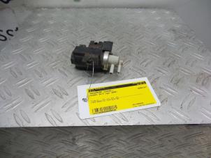 Gebruikte Vacuumpomp (Diesel) Suzuki SX4 (EY/GY) 1.9 DDiS Grip 4x4 Prijs op aanvraag aangeboden door DeVo Autoparts