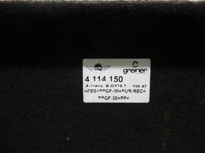 Hoedenplank van een MINI Mini Open (R52) 1.6 16V One 2004