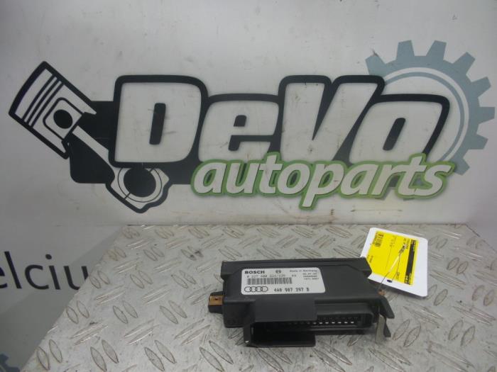 Gebruikte Klopsensor Audi Cabrio (B4) 2.3 E Prijs op aanvraag aangeboden door DeVo Autoparts
