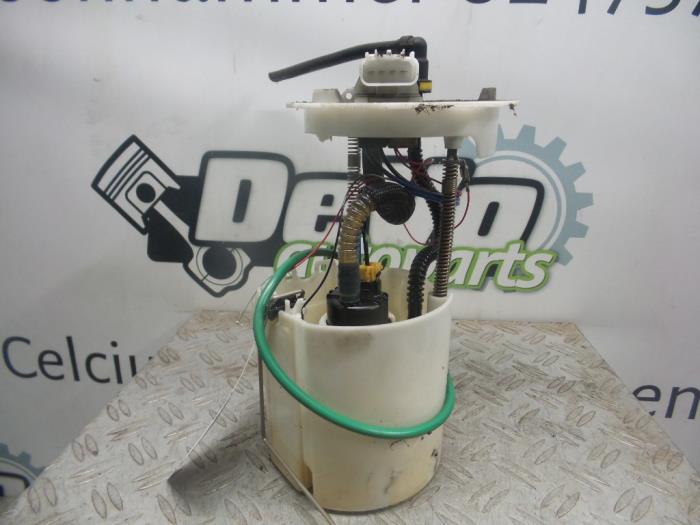 Gebruikte Tank element Pomp Opel Insignia 2.0 CDTI 16V 130 Ecotec Prijs op aanvraag aangeboden door DeVo Autoparts