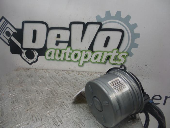 Gebruikte Pomp Servo Seat Ibiza V (KJB) 1.0 12V Prijs op aanvraag aangeboden door DeVo Autoparts