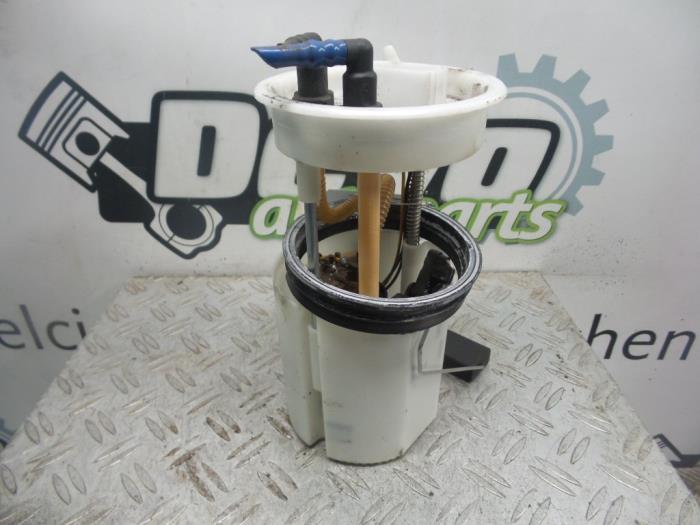 Gebruikte Tank element Pomp Skoda Fabia II (5J) 1.2i Prijs op aanvraag aangeboden door DeVo Autoparts