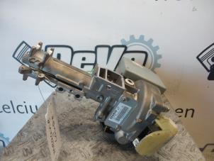 Gebruikte Servopomp Renault Megane III Coupe (DZ) 1.6 16V Prijs op aanvraag aangeboden door DeVo Autoparts