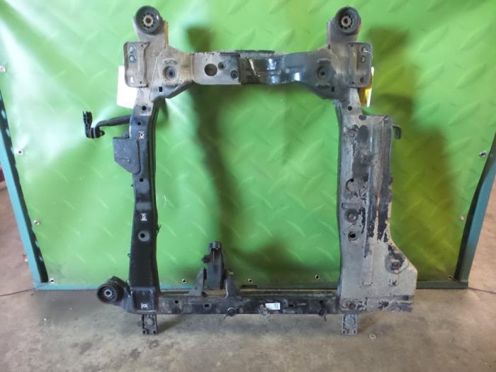 Gebruikte Subframe Opel Zafira Tourer (P12) 2.0 CDTI 16V 130 Ecotec Prijs op aanvraag aangeboden door DeVo Autoparts