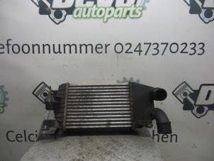 Gebruikte Intercooler Opel Zafira (M75) 1.7 CDTi 16V Prijs op aanvraag aangeboden door DeVo Autoparts