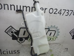 Gebruikte Koelwater Reservoir Mazda CX-3 (DJ/DK) 2.0 SkyActiv-G 120 Prijs op aanvraag aangeboden door DeVo Autoparts