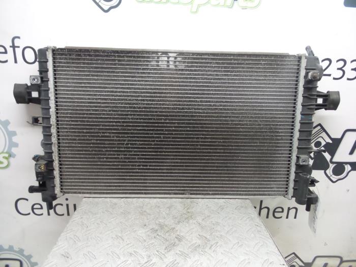 Radiateur Opel Zafira (M75), 2005 / 2015 1.7 CDTi 16V, MPV, Diesel, 1.686cc, 81kW (110pk), FWD, Z17DTJ; EURO4; A17DTJ, 2008-01 / 2015-04, M75 (Gebruikt)