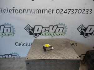 Gebruikte Luchtmassameter Ford C-Max (DXA) 2.0 16V Energi Prijs op aanvraag aangeboden door DeVo Autoparts