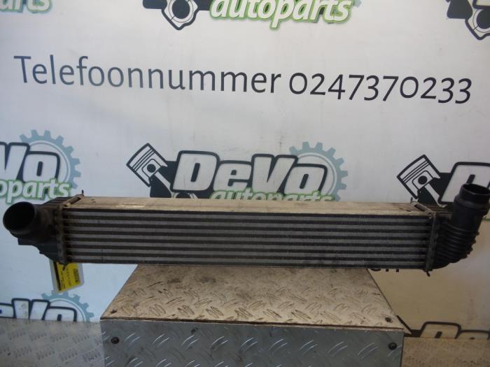 Gebruikte Intercooler Renault Laguna III Estate (KT) 1.5 dCi 110 Prijs op aanvraag aangeboden door DeVo Autoparts