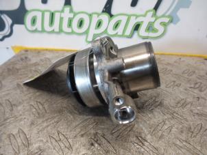 Gebruikte Waterpomp Volkswagen Golf VII (AUA) 1.6 TDI 16V Prijs op aanvraag aangeboden door DeVo Autoparts