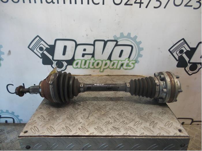 Gebruikte Steekas links-voor Volkswagen Golf VII Variant (AUVV) Prijs op aanvraag aangeboden door DeVo Autoparts