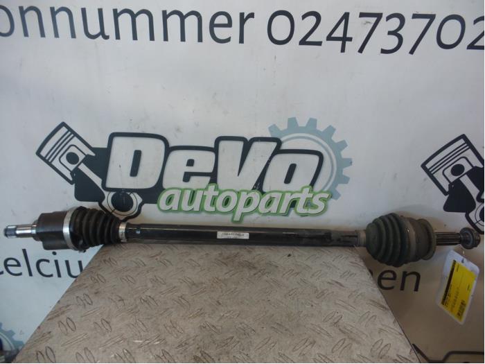 Gebruikte Steekas rechts-achter Volkswagen Up! (121) 1.0 12V 75 Prijs op aanvraag aangeboden door DeVo Autoparts