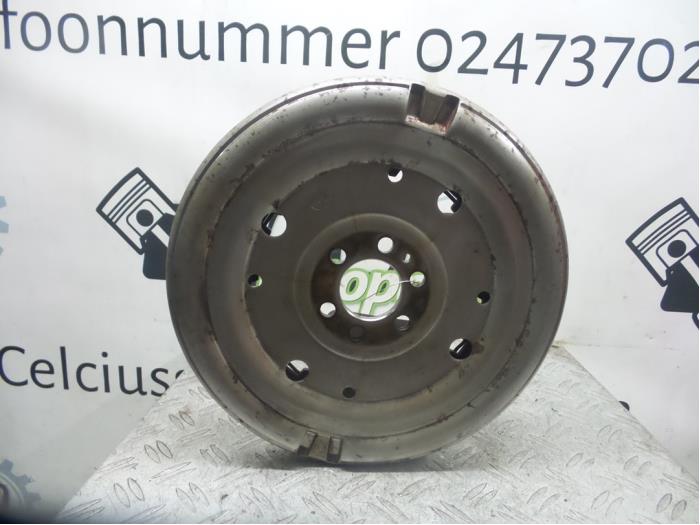 Gebruikte Starterkrans Volkswagen Golf VII (AUA) 1.4 TSI 16V Prijs op aanvraag aangeboden door DeVo Autoparts