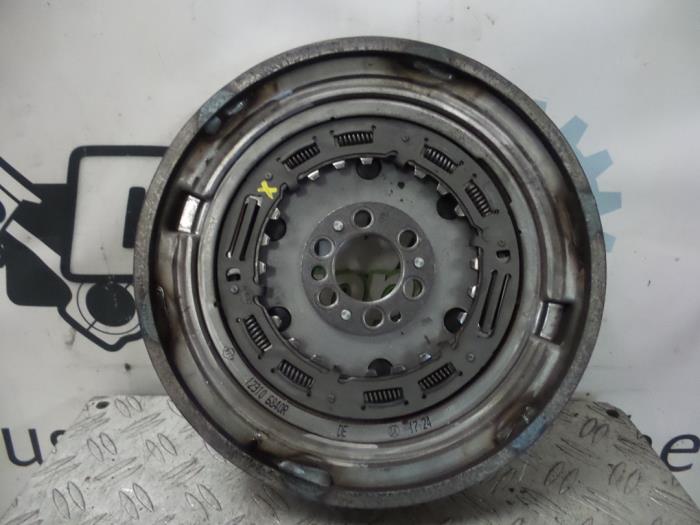 Gebruikte Starterkrans Renault Captur Prijs op aanvraag aangeboden door DeVo Autoparts