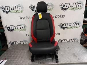 Gebruikte Voorstoel links Kia Picanto (JA) 1.0 12V Prijs op aanvraag aangeboden door DeVo Autoparts