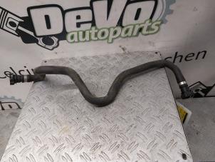 Gebruikte Slang (diversen) Renault Captur II (RJB) 1.6 E-Tech Plug-in Hybrid 160 Prijs op aanvraag aangeboden door DeVo Autoparts