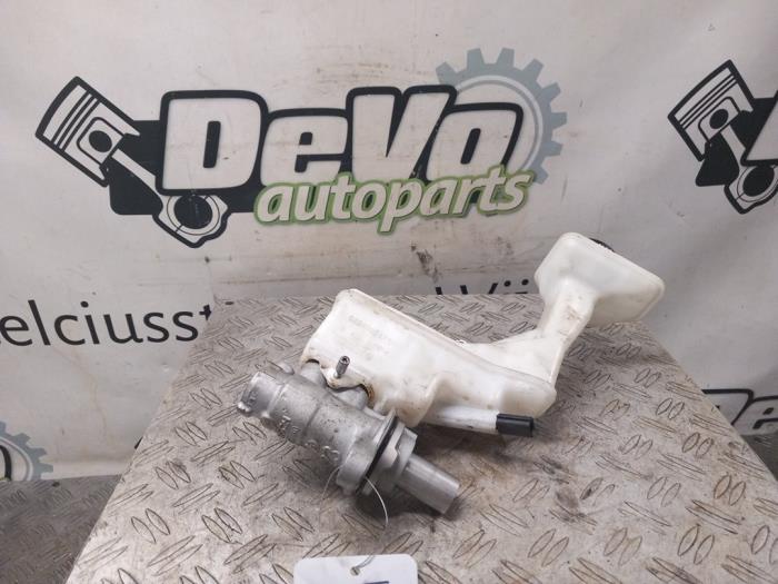 Gebruikte Hoofdremcilinder Nissan Qashqai (J11) 1.2 DIG-T 16V Prijs € 36,30 Inclusief btw aangeboden door DeVo Autoparts