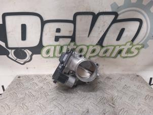 Gebruikte Gasklephuis Ford Kuga II 1.5 EcoBoost 16V 150 Prijs € 48,40 Inclusief btw aangeboden door DeVo Autoparts