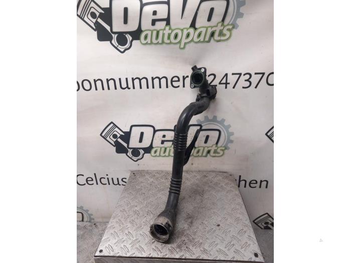 Gebruikte Intercooler Buis Renault Captur I (2R) 0.9 Energy TCE 12V Prijs € 24,20 Inclusief btw aangeboden door DeVo Autoparts