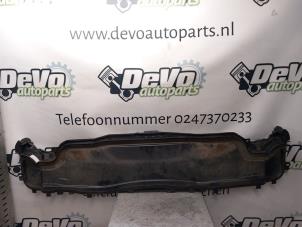 Gebruikte Paravent Ford Kuga II (DM2) 1.5 EcoBoost 16V 150 Van Prijs € 84,70 Inclusief btw aangeboden door DeVo Autoparts