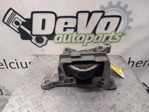 Gebruikte Motorrubber Ford Kuga II (DM2) 1.5 EcoBoost 16V 150 Van Prijs € 48,40 Inclusief btw aangeboden door DeVo Autoparts