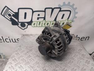 Gebruikte Dynamo Renault Captur (2R) 1.2 TCE 16V EDC Prijs € 90,75 Inclusief btw aangeboden door DeVo Autoparts