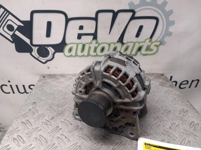 Gebruikte Dynamo Renault Captur I (2R) 1.2 TCE 16V EDC Prijs € 78,65 Inclusief btw aangeboden door DeVo Autoparts