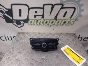 Gebruikte Regelunit Multi Media Ford Focus 3 Wagon 1.0 Ti-VCT EcoBoost 12V 100 Prijs € 60,50 Inclusief btw aangeboden door DeVo Autoparts
