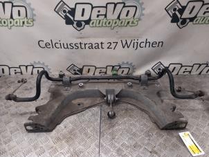 Gebruikte Subframe Renault Captur (2R) 1.2 TCE 16V EDC Prijs € 121,00 Inclusief btw aangeboden door DeVo Autoparts